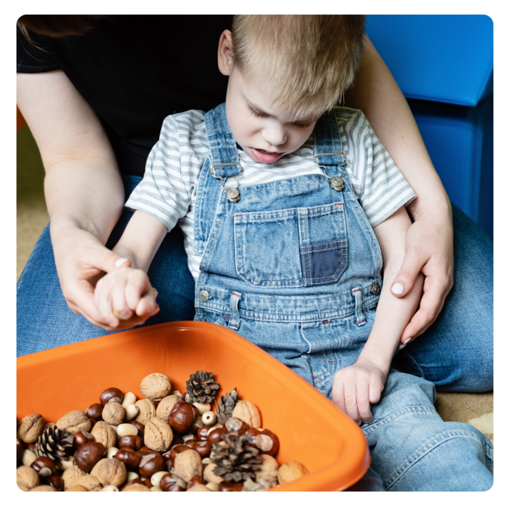 fall-sensory-bins